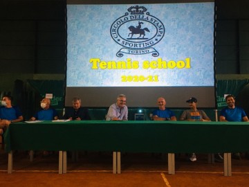 PRESENTATA LA TENNIS SCHOOL 2020/2021